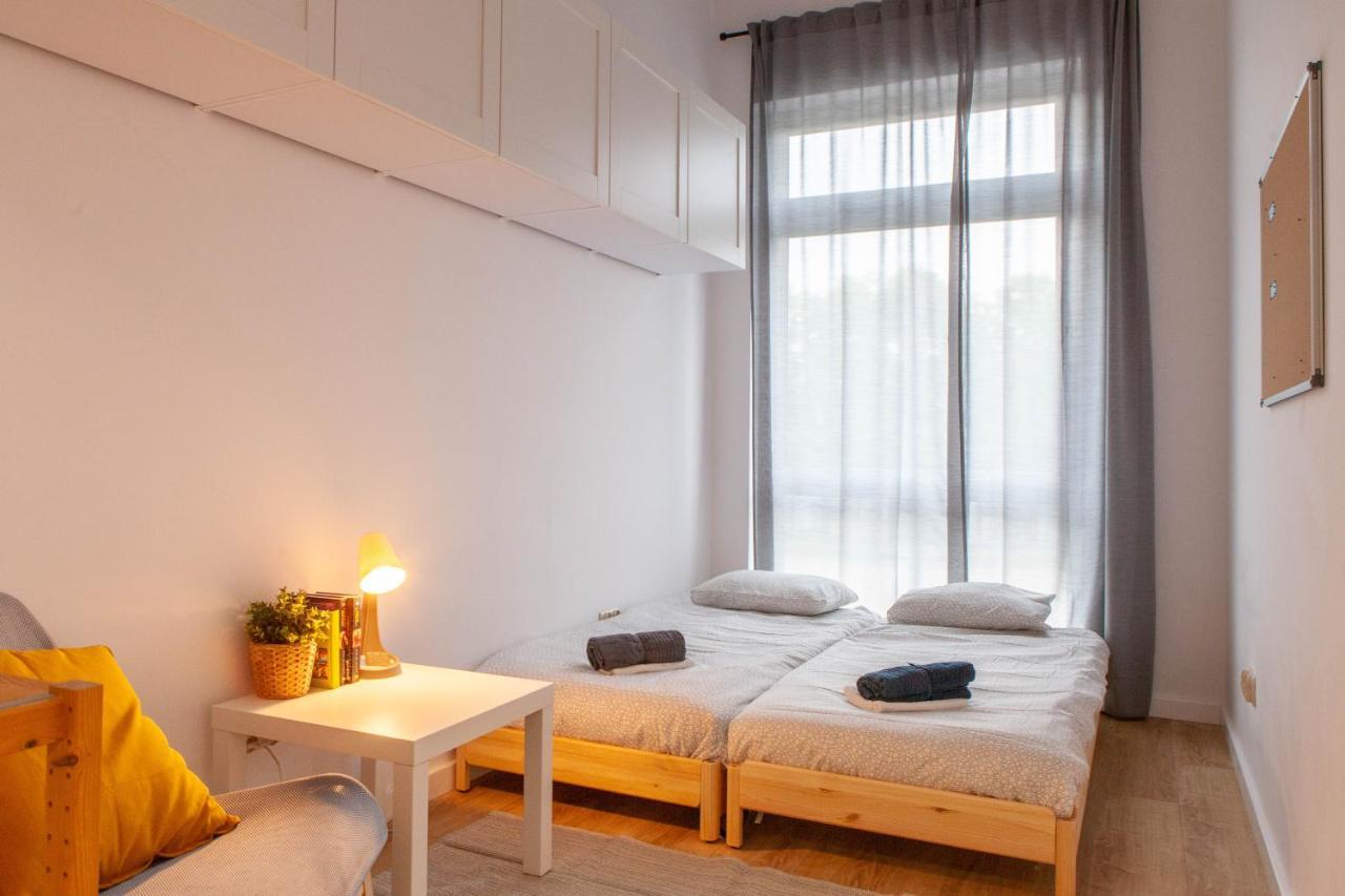 Hostel Montessori Гданськ Екстер'єр фото