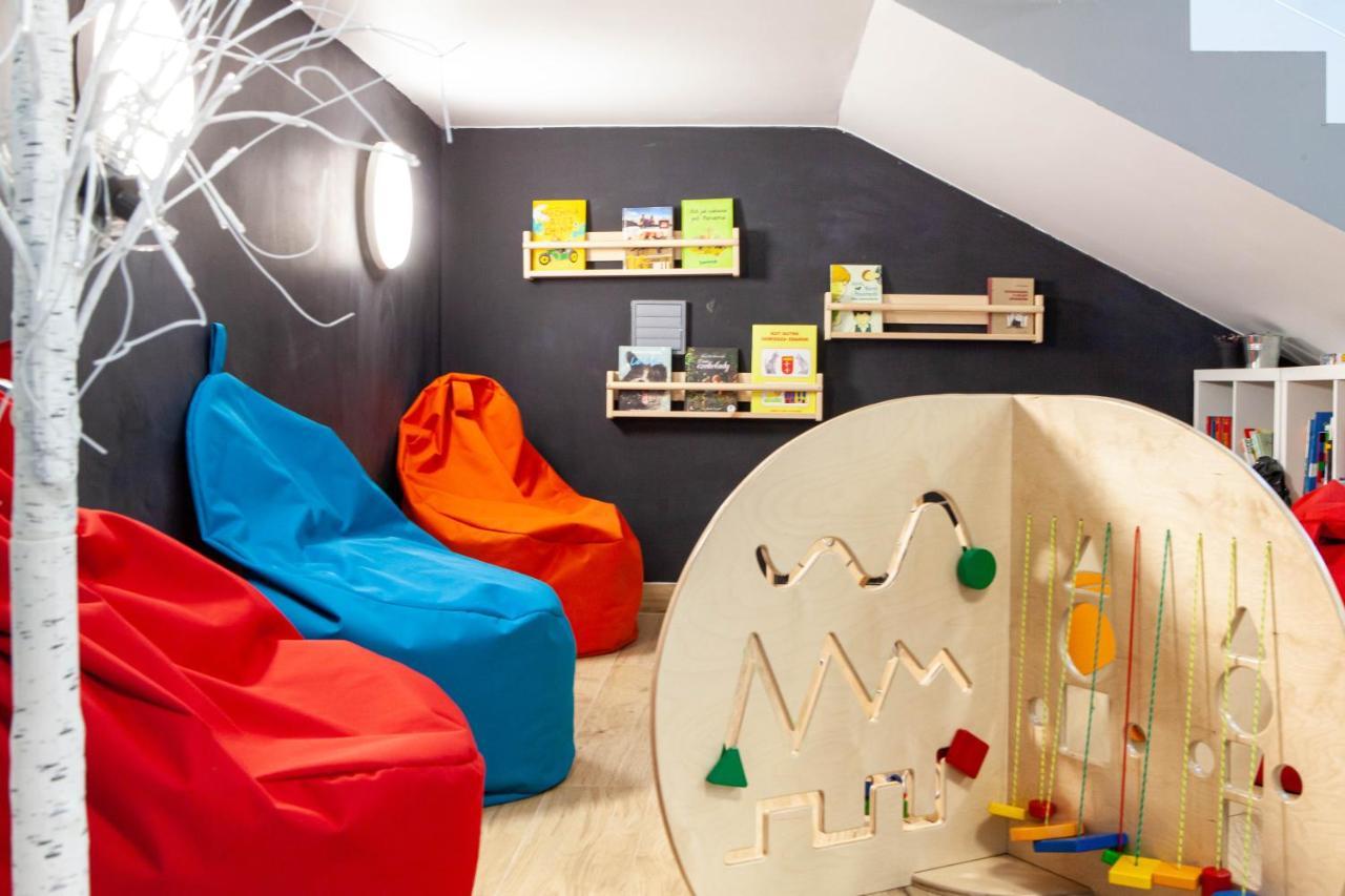 Hostel Montessori Гданськ Екстер'єр фото
